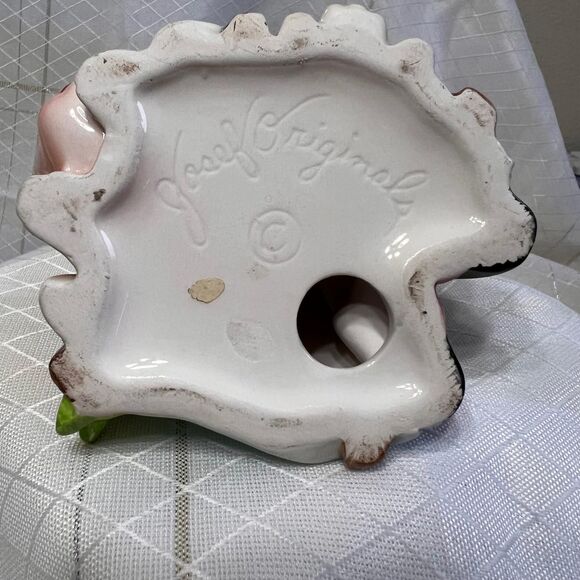 Vintage Josef Original Happiness is Boy in Tent Series, 1960s Vintage Figurines - Picture 6 of 9